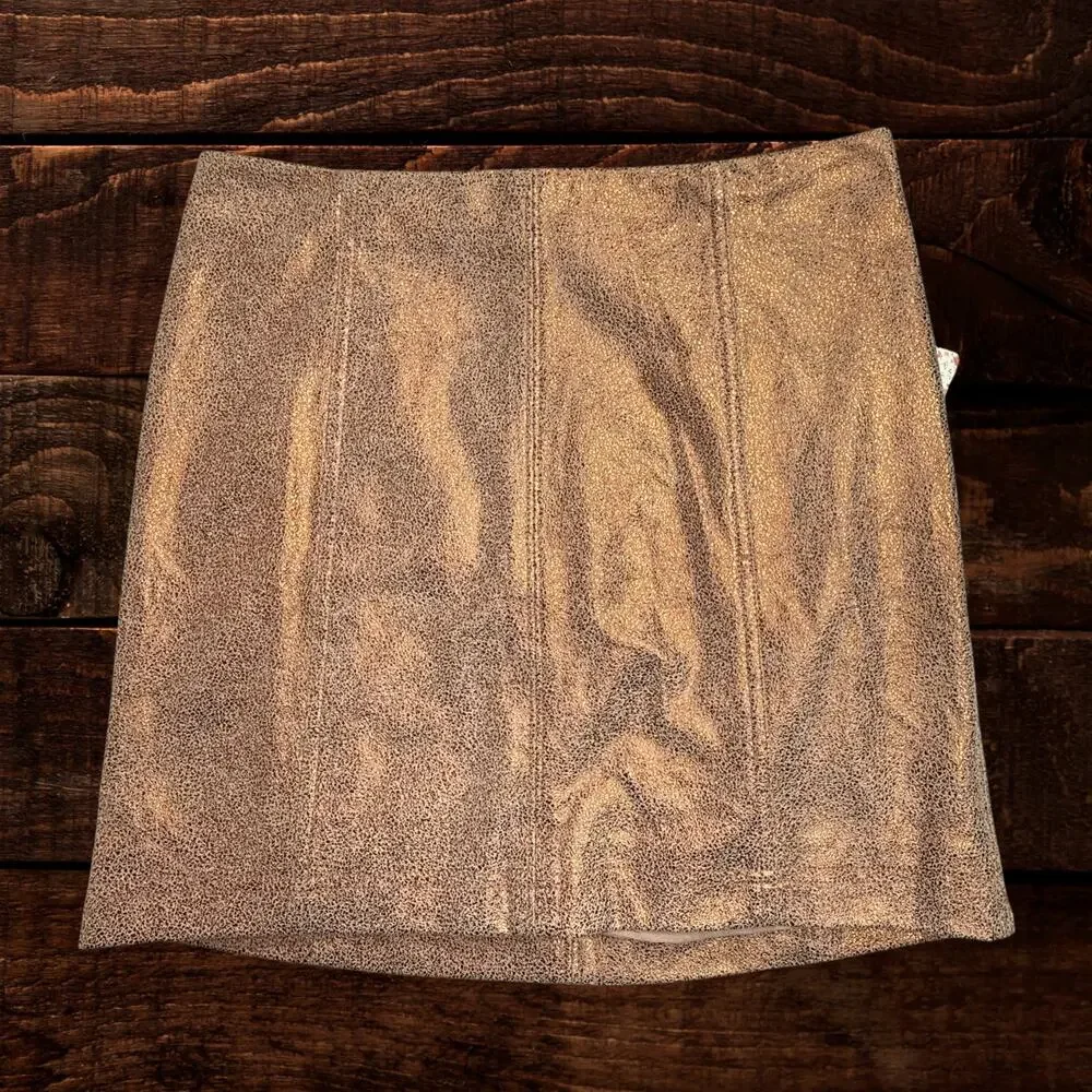 Free People High Waisted Metallic Rose Gold Suede Textured Mini Skirt Size 8